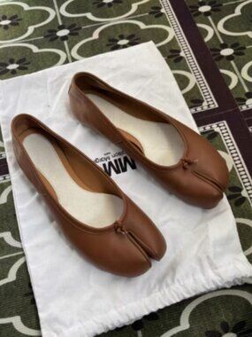 Maison Martin Margiela brown flats